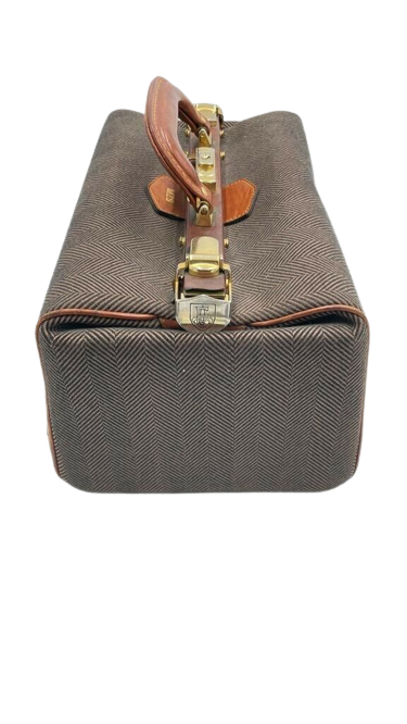 The French Company Vintage Tweed And Leather Gladstone Bag With Original Keys